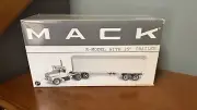 FIRST GEAR 1/34 Scale Preston Tractor/Trailer.