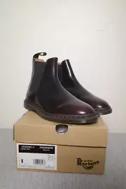 New in Box Dr Martens Graeme II Cherry Red Arcadia sz US 8 UK 7 EU 41