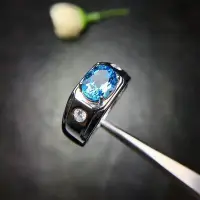 在飛比找Yahoo!奇摩拍賣優惠-下殺-瑞士藍托帕石戒指s925純銀時尚簡約天然藍寶石水晶男戒