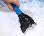 Snow Scraper Ice Crusher Car Scraper Windshield Cleaning Blade Ice Frost Removal