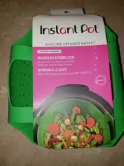 Instant Pot Official Silicone Steamer Basket in Green