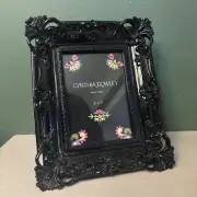 Cynthia Rowley 5X7 Gloss Black Picture Frame