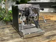 IZZO VIVI FLAT 1 GROUP BRAND NEW BLACK ESPRESSO COFFEE MACHINE DOMESTIC HOME