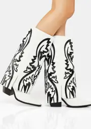[AZALEA WANG] Simply Cowboy Boots