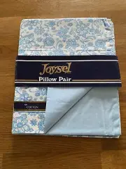 Vintage Joysel 1970’s Cotton Retro Pair Blue Floral Pillowcases 19” x 28.5”