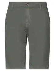[SMILING LONDON] SMILING LONDON Shorts & Bermuda Shorts - Item 13694171