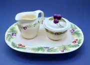 Pfaltzgraph Jamberry Creamer And Sugar With Large Platter Set By Pat Farrell
