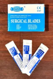 Boxes of 100 No.12 Scalpel Blades