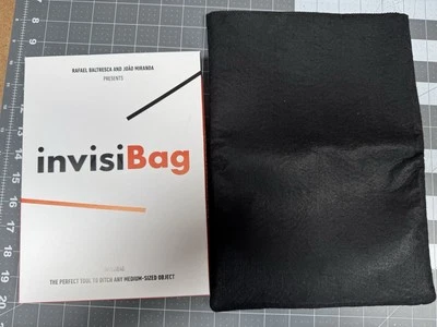 Invisibag (black) by Joao Miranda and Rafael Baltresca