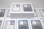 Apple iPod classic 6th Generation 80GB MP3 Player Black (Latest Model), Sealed