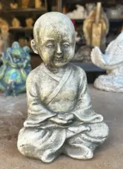 Latex and fiberglass backer mold concrete casting garden 7.5" tall boy mold