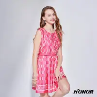 在飛比找momo購物網優惠-【HONOR 山形屋】立體字母H側拉鍊腰帶短洋裝