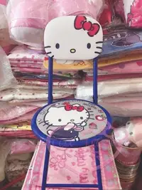 在飛比找Yahoo!奇摩拍賣優惠-♥小公主日本精品♥ Hello Kitty凱蒂貓 大臉椅背 