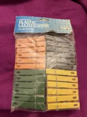 NEW Vintage 80s Plastic Spring-Type Clothespins 24 NIP~Retro Colors~Laundry