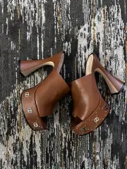 New In Box Gucci GG Platform Chunky Heel Clog Sandals Size 41.5/10