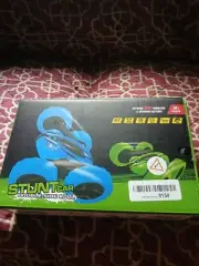 Stunt Car Double Side Roll 2 Pack Race Stunt Car Blue Green Remote Control New