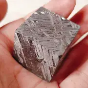 185g Aletai iron meteorite Irregular shape