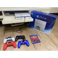 在飛比找蝦皮購物優惠-PS4主機500GB(CUH-1207A)+四個搖桿+二遊戲