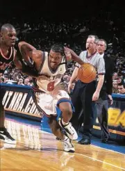 New York Knicks Latrell Sprewell vs Miami Heat Jamal Mashburn New - Old Photo