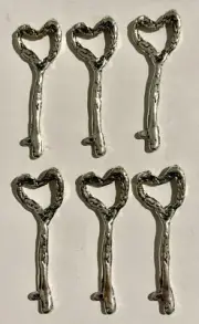 LOVELY LOT OF 6 SILVER METAL HEART SKELETON KEY PENDANTS! #131