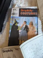 Simplicity 7808 Sewing Pattern, Wizard of Oz Costumes, Size P. 12,14,16. UNCUT