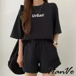 【HANVO】現貨 URBAN字母印花休閒套裝(親膚柔軟透氣寬鬆兩件式 日常百搭韓系女裝 女生衣著 7002)