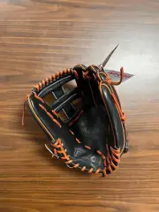 2023 Wilson 1716 11.5-Inch A2000 Baseball Glove WBW100389115