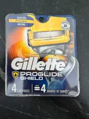 4 Pack Gillette ProGlide Shield Men's Razor Blade Refills