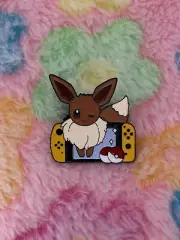 POKEMON Nintendo Pocket Monsters Handheld Game 'Eevee' Enamel Badge Pin New