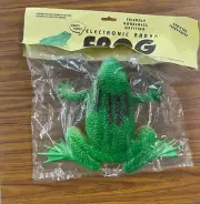 ELECTRONIC MOTION DETECTOR RADAR FROG BATTERY OPERATED
