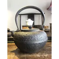 在飛比找蝦皮購物優惠-日本茶道具昭和時期 龍文堂造唐銅蓋 細地肌紋 寶珠形腰帶回字