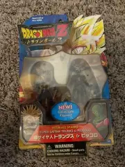 Dragon Ball Z Ultimate Spark Super Saiyan Trunks & Piccolo New/Discolored box