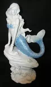 MERMAID BLUE WHITE LEANING ON ROCK 12" KTG-959 STARFISH SNAILS