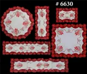 Christmas Poinsettia Placemat Table Cloth Runner Tablecloth Holiday White Red