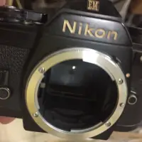 在飛比找蝦皮購物優惠-底片 單眼相機 Nikon EM