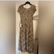 Stunning Embroidered Evening Gown by ALEX - Size 6 - NWT