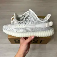 在飛比找蝦皮購物優惠-YEEZY BOOST 350 白天使