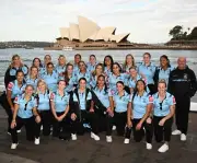 CRONULLA SHARKS NRLW RUGBY CHAMPION TEAM POSTER,BARGAIN,2