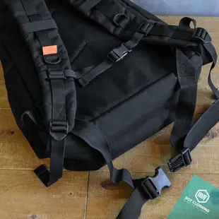 DOT聚點 Cordura ORIGINAL 防水 機能性 豬鼻 黑 後背包 筆電包 可攜帶滑板 大容量 書包 肩背包