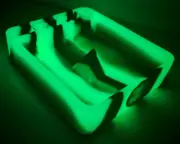 Silicone Glow-In-The-Dark Pyramid Ashtray Black & White Tie Dye Smoke Station