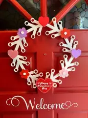3D Printed Lego-Inspired White Valentine's Day Holiday Wreath Gift Teacher