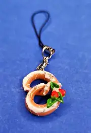 Handmade Pretzel Charm with Strawberries & Icing – Cute Polymer Clay Phone Strap