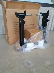 New Hammacher Schlemmer Bicycle Indoor Trainer Exercise Cycling Stand. #9572