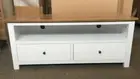 LUCIA HAMPTONS TELEVISION ENTERTAINMENT UNIT ETU OAK TOP/WHITE BASE 140CM 2-DRAW