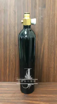 在飛比找Yahoo!奇摩拍賣優惠-(傑國模型槍館) 500CC CO2 大鋼瓶 含氣瓶頭 氣瓶
