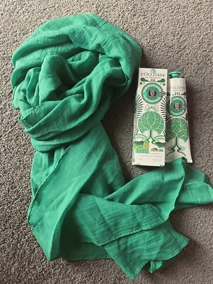 EOFY Sale Set Green Lover Scarf Sparking Leaves Hand Cream Limited Edition New