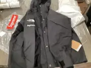 Supreme®/The North Face® Men’s Mountain Jacket Black Size Small FW24 New TNF