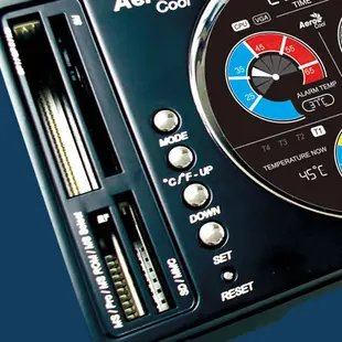 AeroCool 愛樂酷 Powerwatch 黑 液晶數位化監控面板 溫度監控面板 監控主機系統 溫度變化/風扇轉速