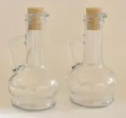 new circleware 2 PC SET CONTEMPORARY GLASS HANDLE OIL & VINEGAR 9.5OZ DISPENSER