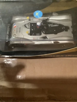 SCALEXTRIC SLOT CAR 1 / 32 CADILLAC NORTHSTAR LMP 2001 #6 C2340 NIB